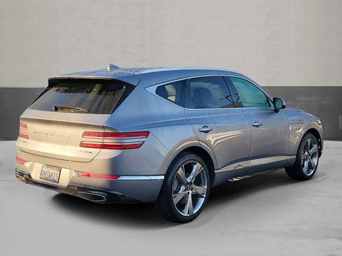 Used 2023 Genesis GV80 3.5T w/ Prestige Package image 2