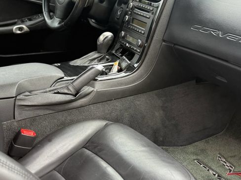 Used 2009 Chevrolet Corvette Coupe image 30