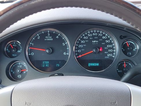 Used 2013 GMC Yukon Denali AWD/4WD image 19