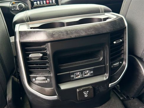 Used 2021 RAM 1500 Big Horn image 31