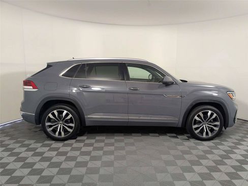 Used 2023 Volkswagen Atlas Cross Sport SEL Premium R-Line AWD/4WD image 5