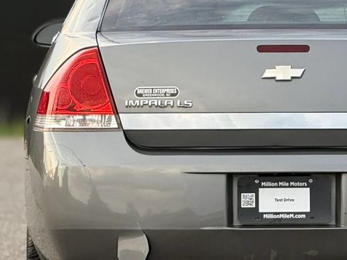 Used 2007 Chevrolet Impala LS FWD image 13