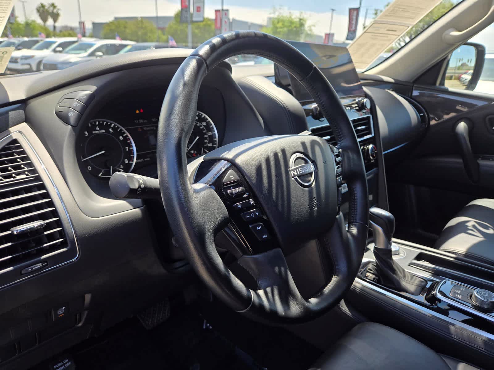 Used 2024 Nissan Armada SV AWD/4WD image 12
