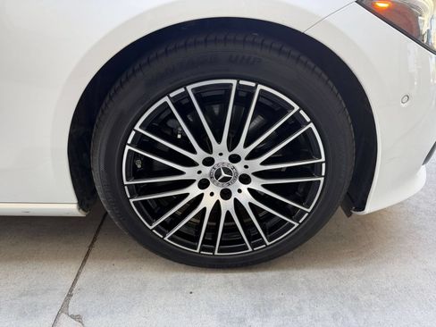 Used 2024 Mercedes-Benz C 300 Sedan image 32