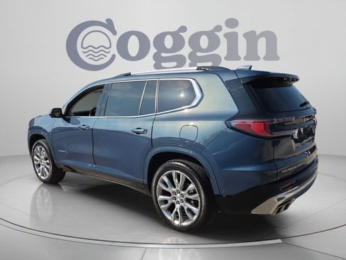 Used 2024 GMC Acadia Denali w/ Super Cruise Package AWD/4WD image 3