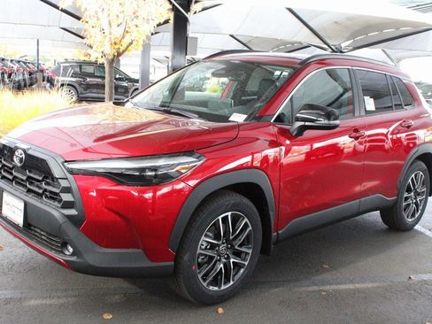 New 2026 Toyota Corolla Cross XLE image 8