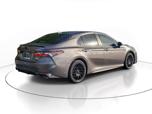 Used 2024 Toyota Camry SE w/ Convenience Package image 7