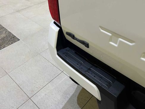 New 2026 Toyota Tacoma SR5 AWD/4WD image 6