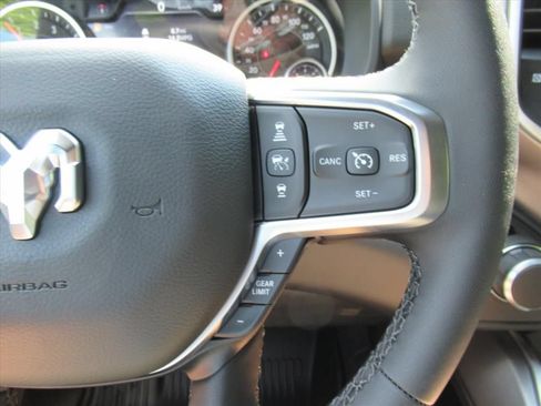 New 2026 RAM 1500 Big Horn AWD/4WD image 22