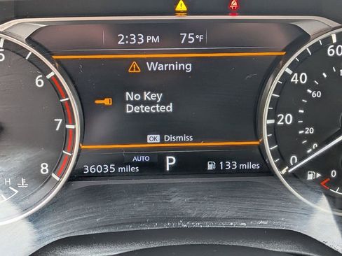 Used 2023 Nissan Rogue SV AWD/4WD image 12