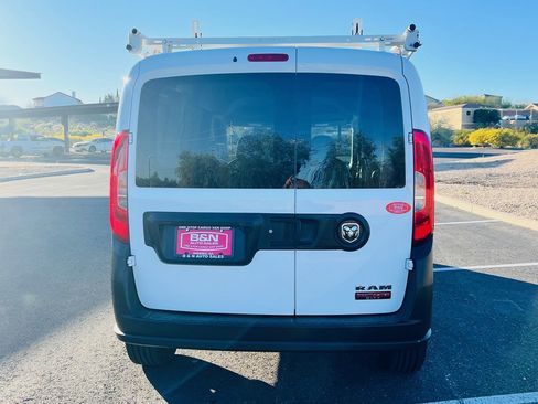 Used 2016 RAM ProMaster City Tradesman image 4