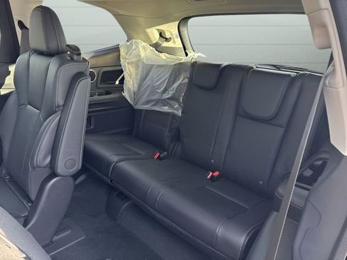 New 2026 Subaru Ascent Limited image 30