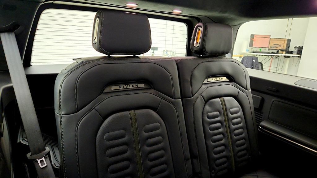 Used 2022 Rivian R1S Launch Edition Quad AWD/4WD image 25