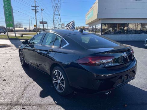 Used 2018 Buick Regal Essence w/ Driver Confidence Package #1 image 3