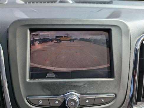 Used 2024 Chevrolet Equinox RS image 19