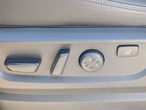 New 2026 Nissan Armada Platinum Reserve image 14