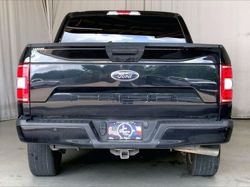 Used 2018 Ford F150 XL w/ Equipment Group 101A Mid RWD image 4