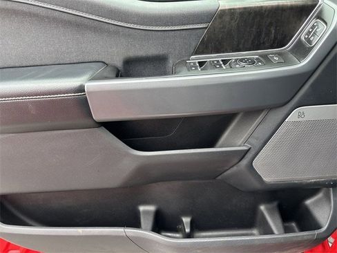 Used 2022 Ford F150 Lariat image 41
