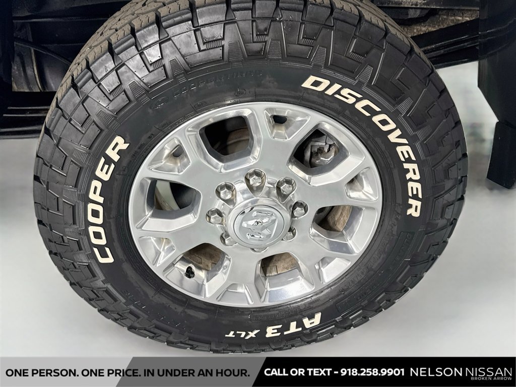 Used 2024 RAM 3500 Laramie w/ Towing Technology Group AWD/4WD image 31
