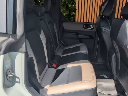 Used 2024 Ford Bronco Wildtrak AWD/4WD image 11