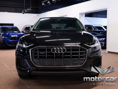 Used 2022 Audi Q8 Premium AWD/4WD image 2