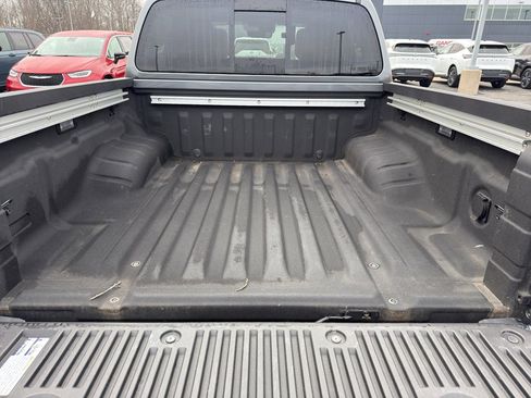 Certified 2023 Nissan Frontier SV w/ SV Premium Package image 8