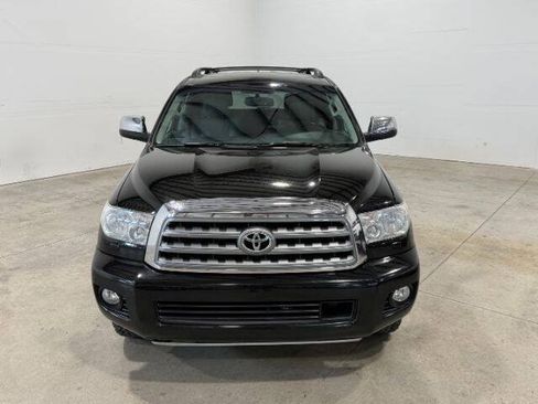 Used 2014 Toyota Sequoia Platinum AWD/4WD image 4