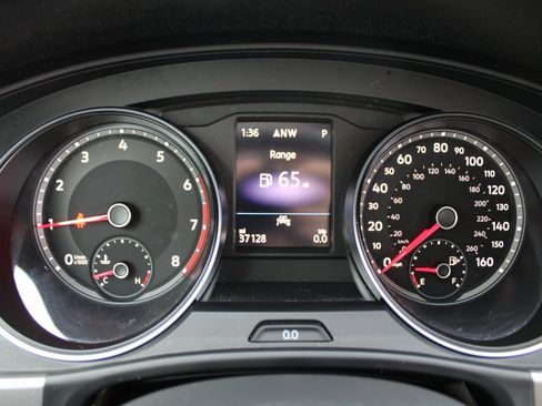 Certified 2021 Volkswagen Atlas SE image 15