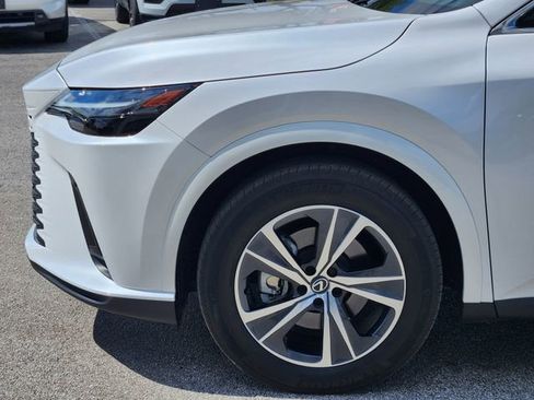 Used 2024 Lexus RX 350 FWD w/ Technology Package image 5