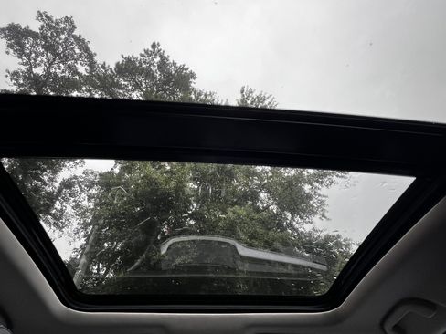 Certified 2024 Acura MDX SH-AWD image 33