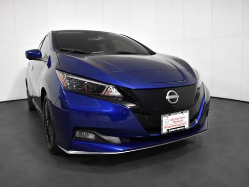 Certified 2024 Nissan Leaf SV Plus FWD image 3