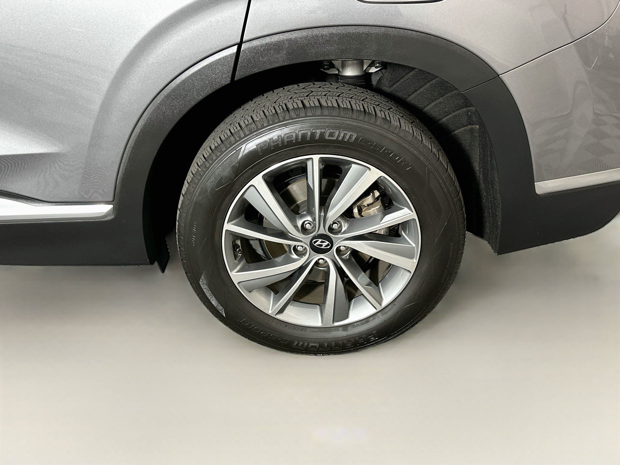 Used 2019 Hyundai Santa Fe Limited w/ Cargo Package FWD image 11