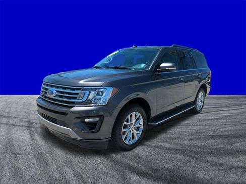 Certified 2020 Ford Expedition XLT w/ Equipment Group 202A image 8