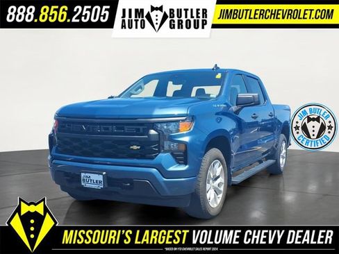 Used 2024 Chevrolet Silverado 1500 Custom AWD/4WD image 1