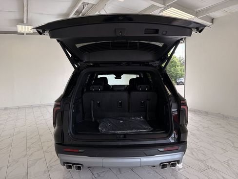 New 2026 Chevrolet Traverse LT w/ Driver Confidence Package FWD image 27