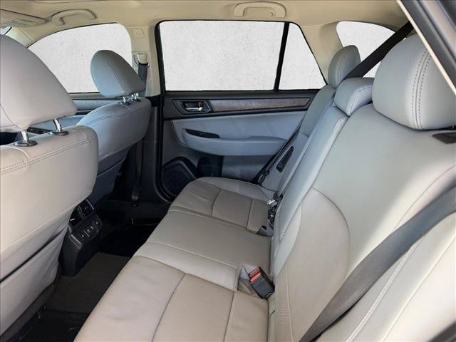 Used 2019 Subaru Outback 2.5i Limited w/ Popular Package #2 AWD/4WD image 10