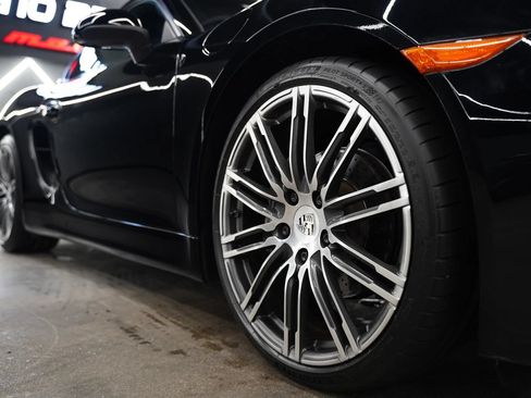 Used 2016 Porsche Cayman RWD image 10