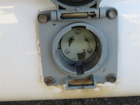 Used 2016 GMC Savana 3500 Extended image 17