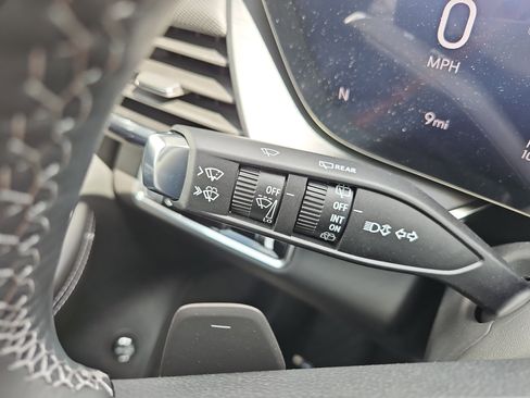 New 2025 Buick Envision Preferred image 30