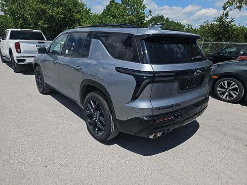 Used 2026 Chevrolet Traverse RS AWD/4WD image 6