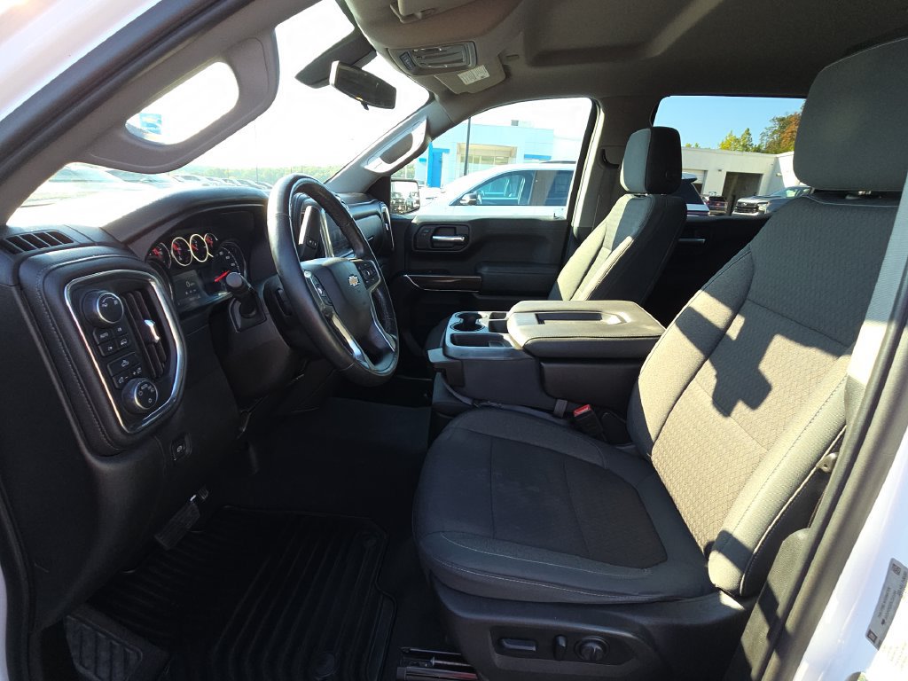 Used 2019 Chevrolet Silverado 1500 LT w/ All-Star Edition AWD/4WD image 16