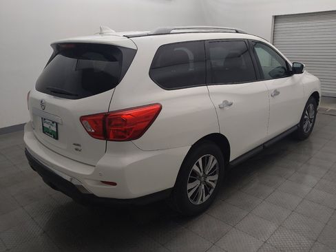 Used 2020 Nissan Pathfinder SV AWD/4WD image 9