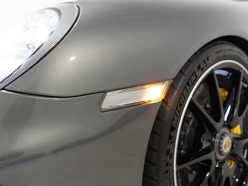Used 2011 Porsche 911 GT3 RWD image 18