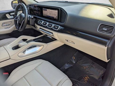 Used 2024 Mercedes-Benz GLE 450 4MATIC image 23