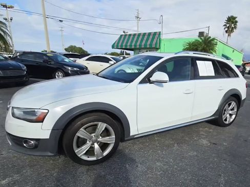 Used 2016 Audi A4 Premium image 1