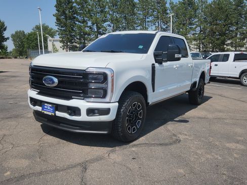 Certified 2025 Ford F350 Platinum w/ FX4 Off-Road Package AWD/4WD image 3