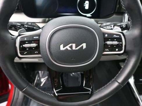 Used 2023 Kia Sorento SX Prestige w/ Panoramic Sunroof Package image 33