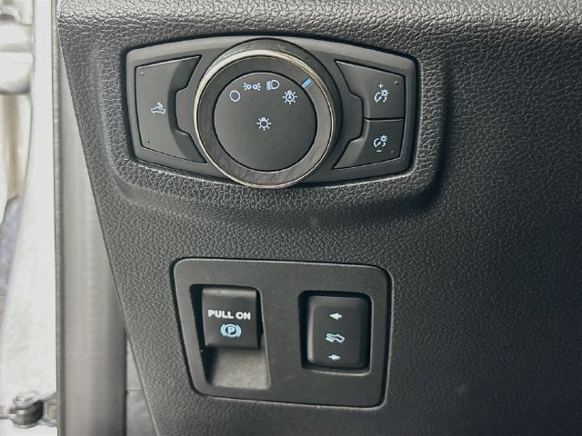 Used 2019 Ford F150 Raptor w/ Equipment Group 802A Luxury AWD/4WD image 13