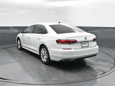 Used 2020 Volkswagen Passat 2.0T SE w/ Sunroof Package image 5