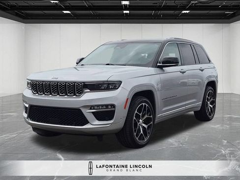 Used 2022 Jeep Grand Cherokee Summit AWD/4WD image 1